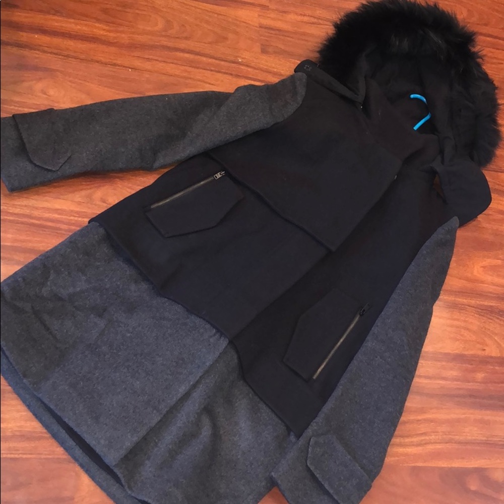 Mai-aakmann coat